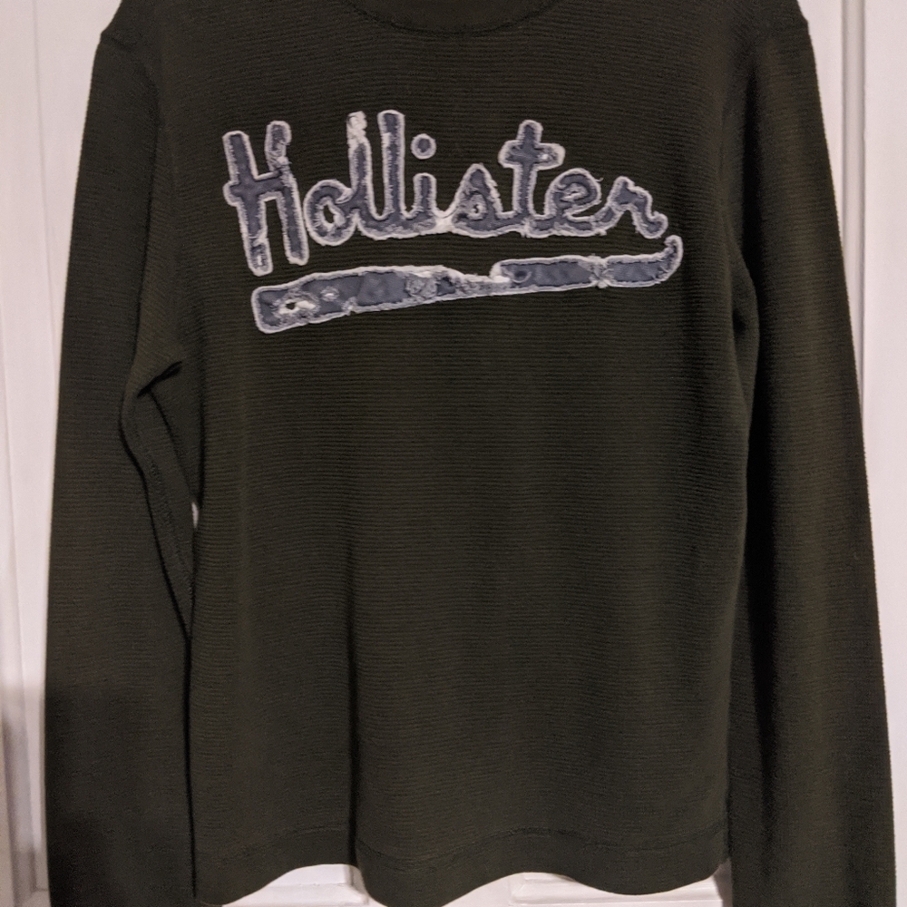 Hollister waffle knit crew pullover